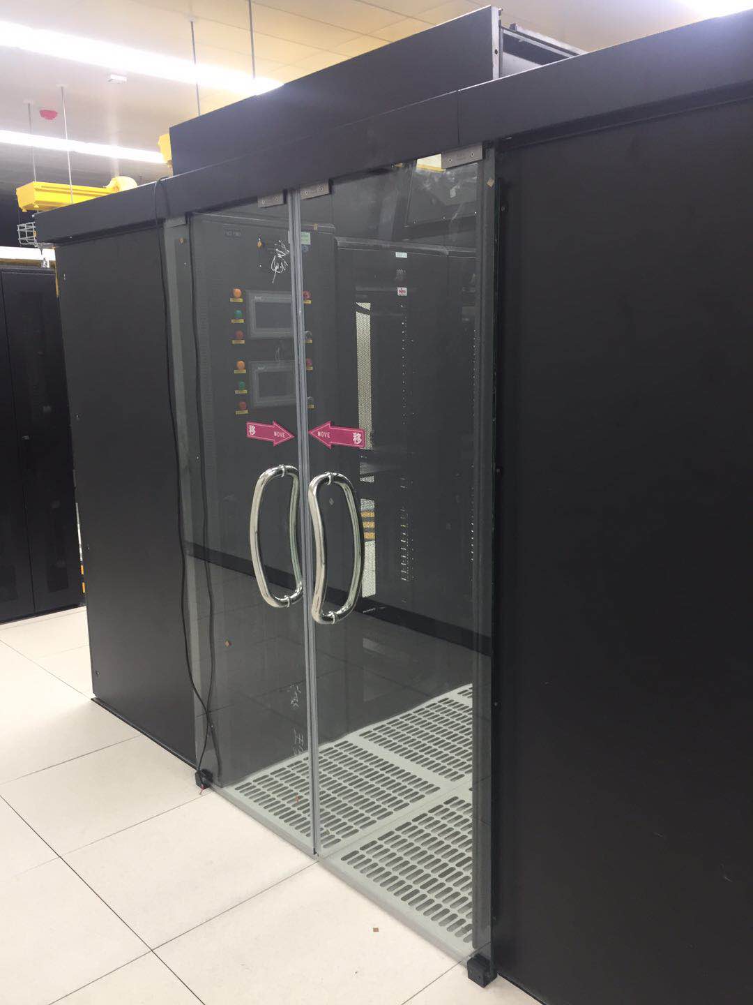 麥森特智能冷通道系統(tǒng)移動(dòng)門